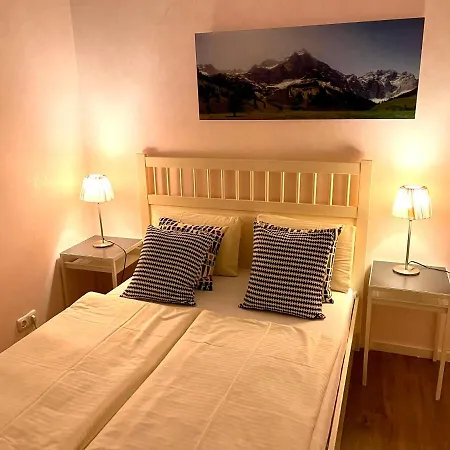 أبارتهوتيل