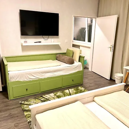 Munich Aparthotel 3* מינכן