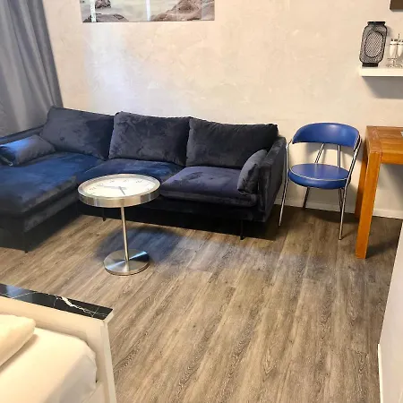 Munich Aparthotel 3*